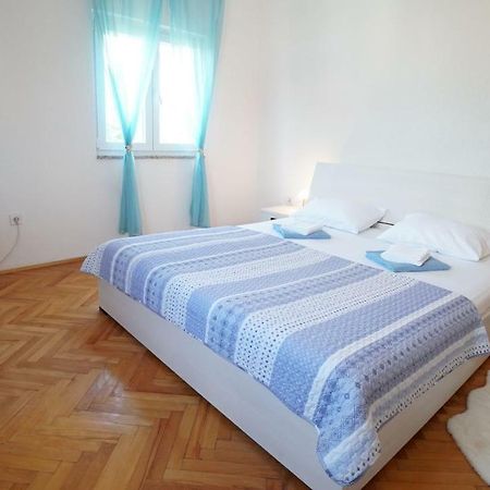 Apartment Ana Vinjerac Εξωτερικό φωτογραφία